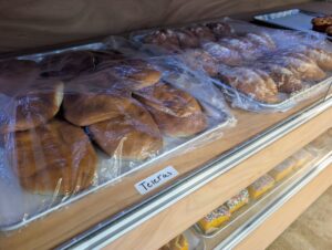 pan-nito-bakery-teleras-bread-case